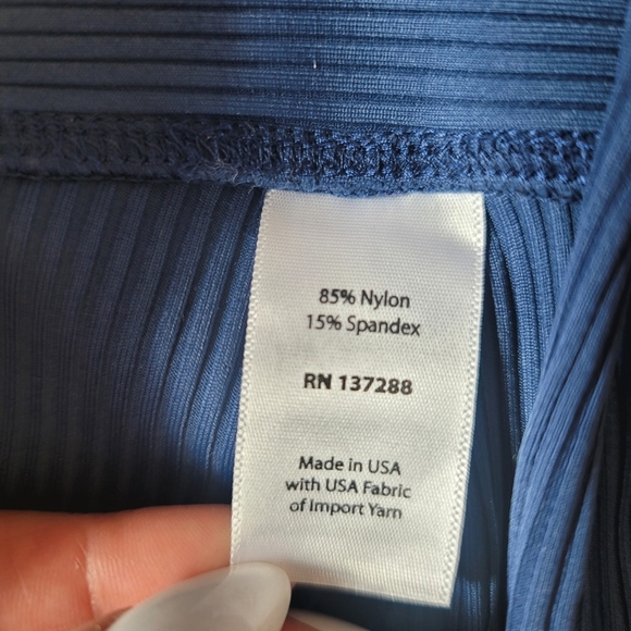 Year of Ours Ribbed Lace Up Football Leggings in Navy size Medium - Picture 8 of 17